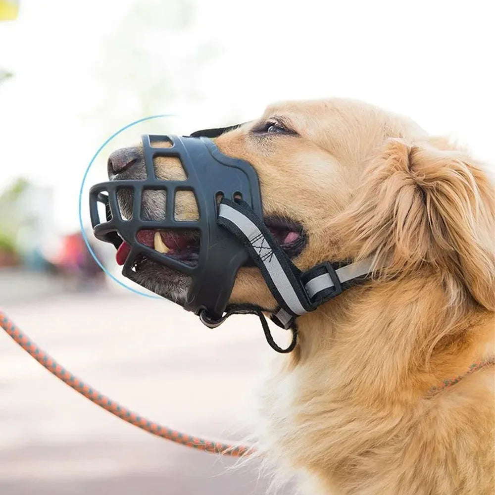 Focinheira de proteção respirável e confortável para cães